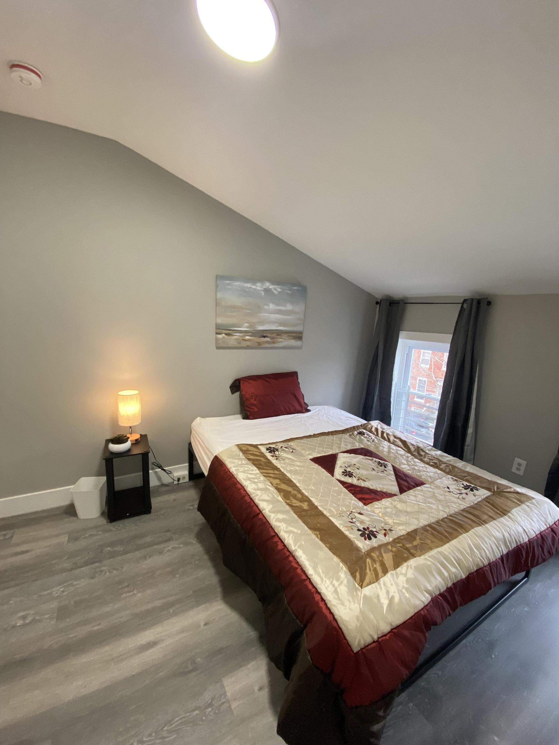 3rd Floor Bedroom with Zinus Memory Foam Mattress