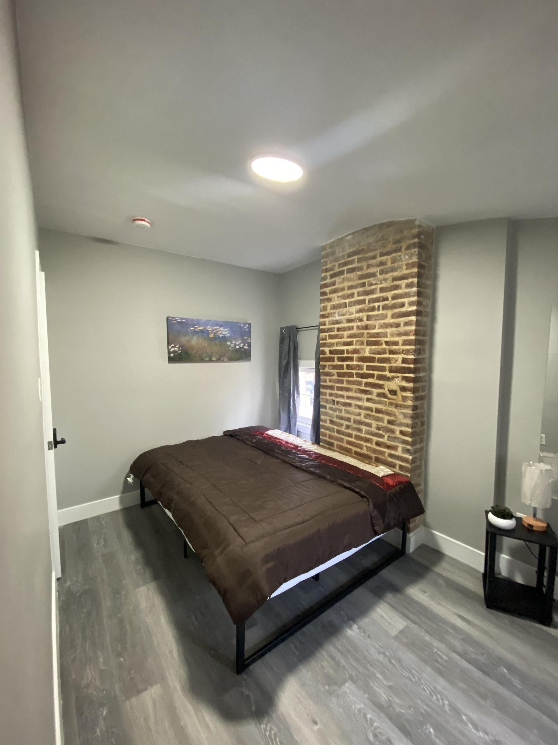 3rd Floor Bedroom with Zinus Memory Foam Mattress