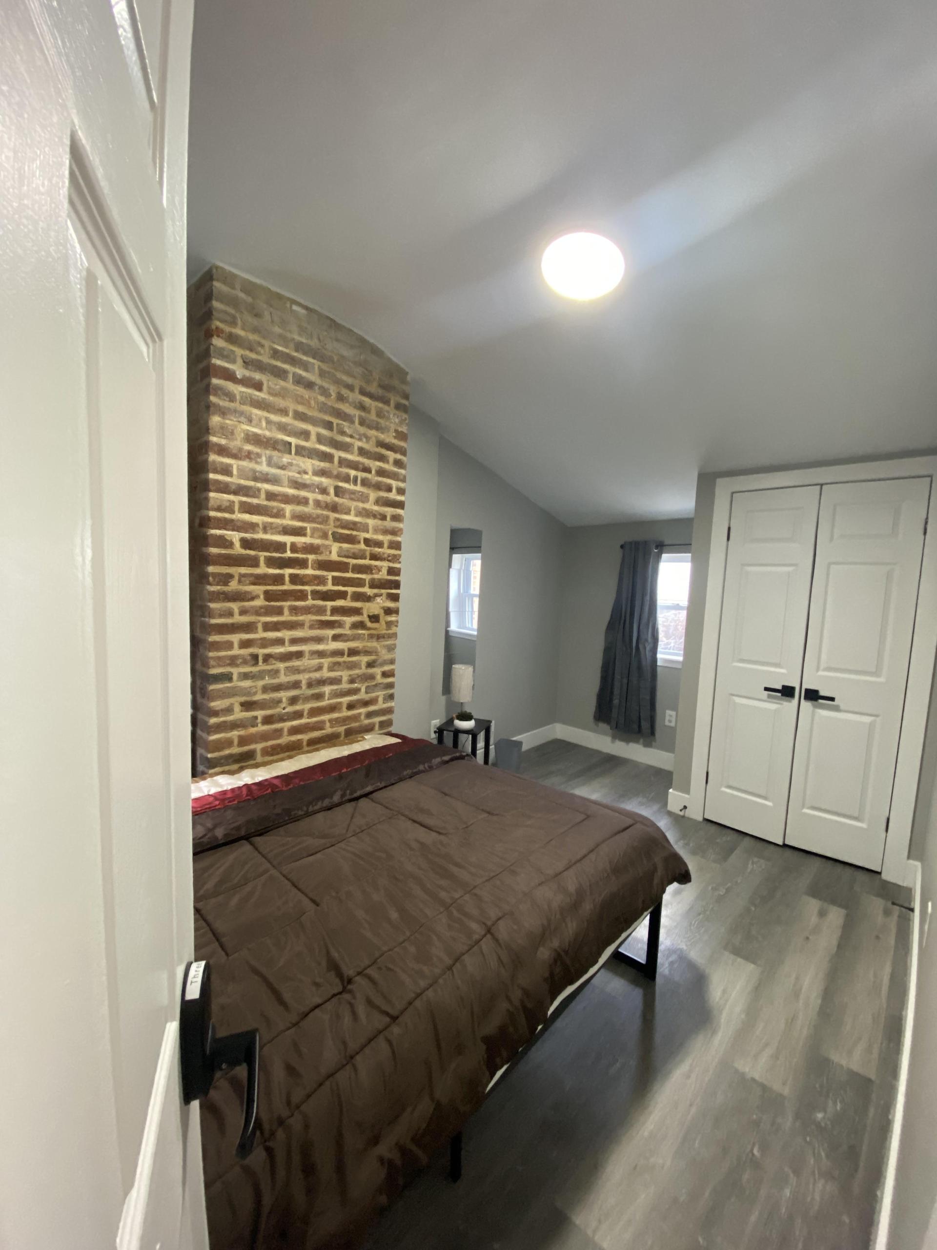 3rd Floor Bedroom with Zinus Memory Foam Mattress