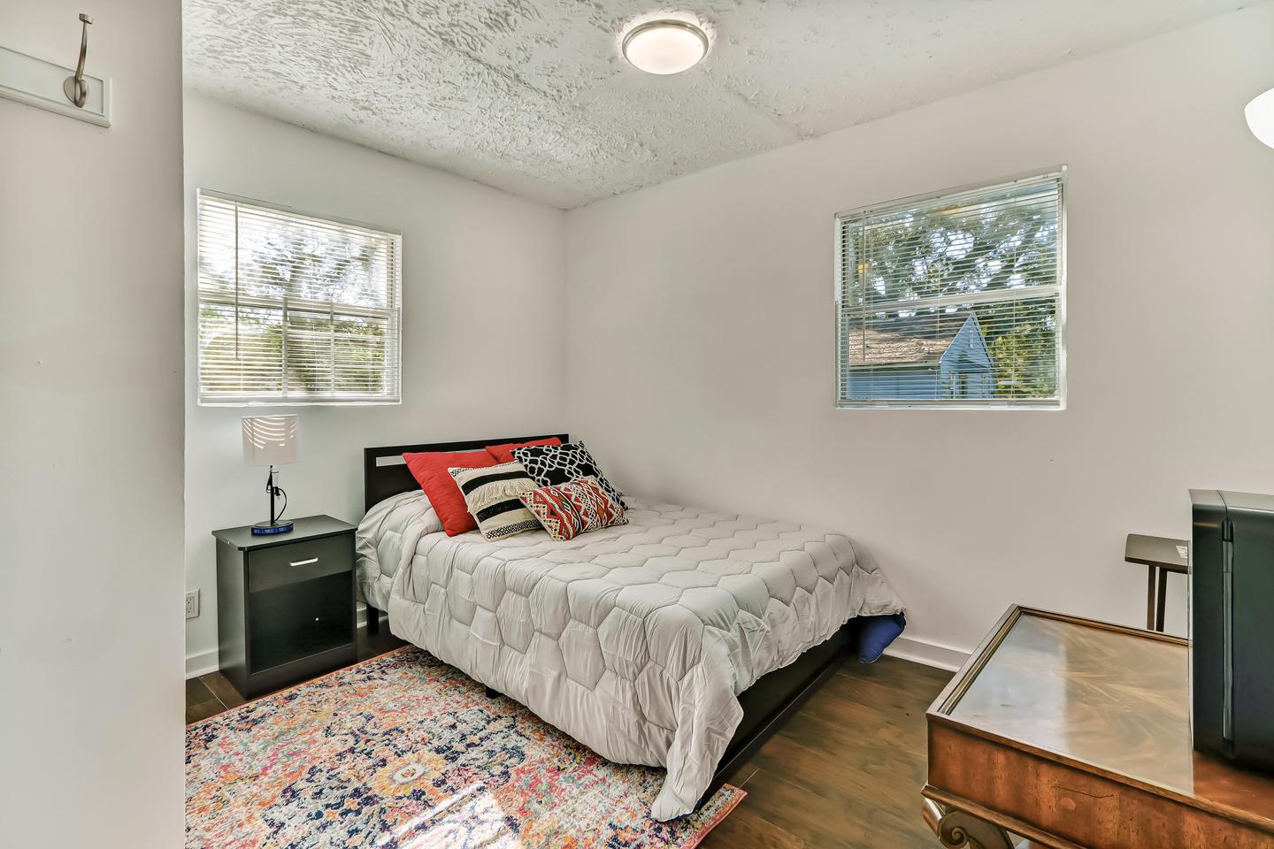 Nice room next to the bathroom with mini fridge and desk!!