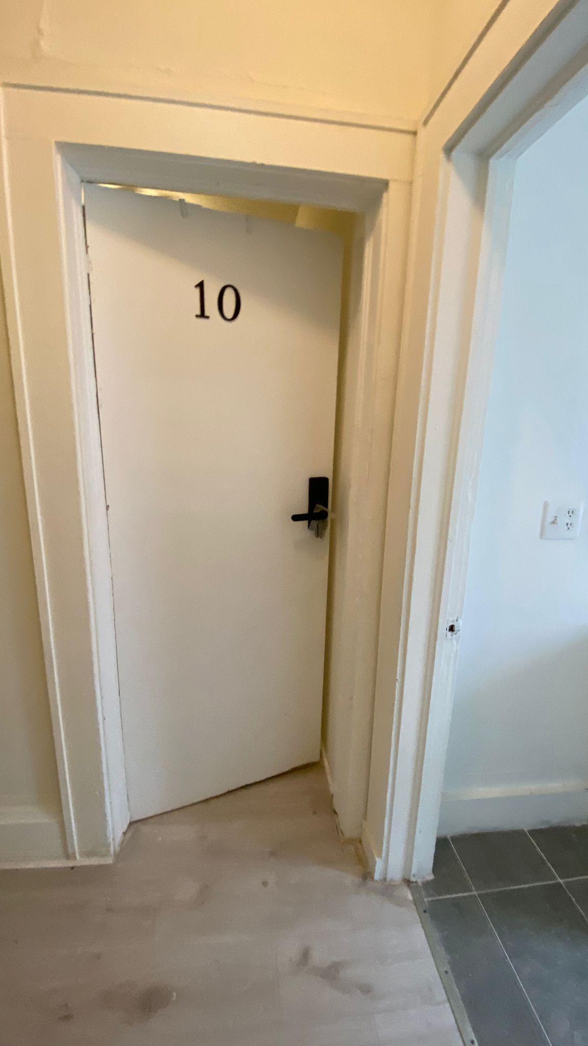 Room 10 entrance