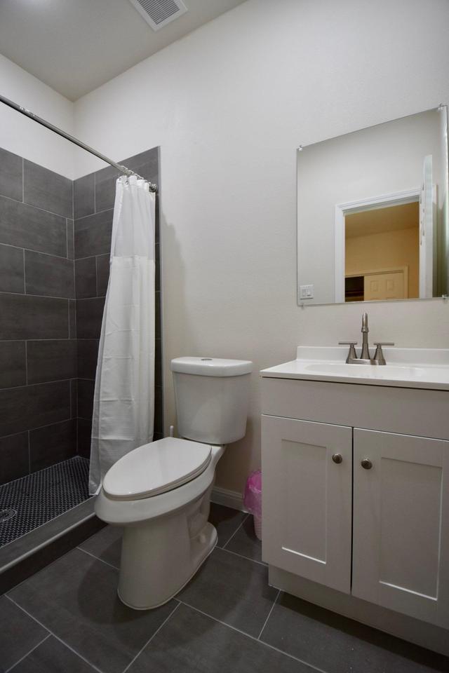 Bathroom 5