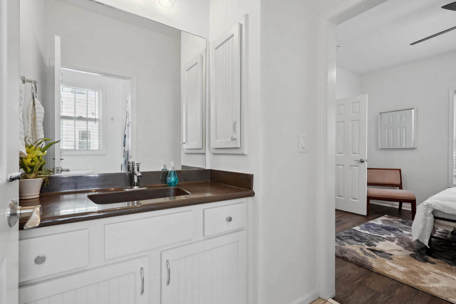 Private Vanity Area