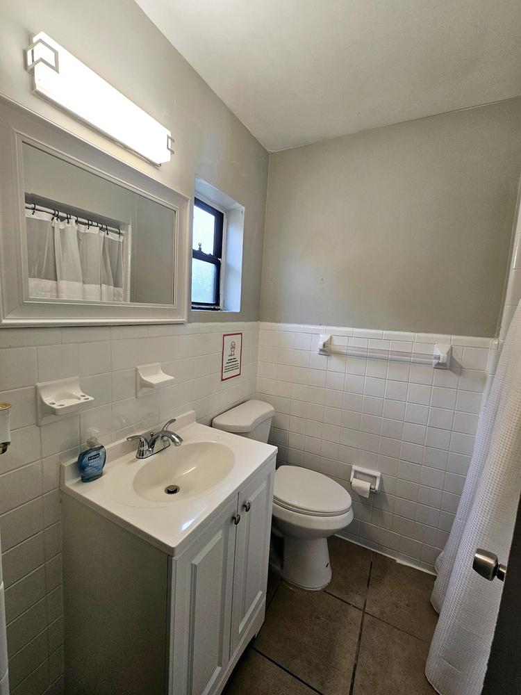 Bathroom 2