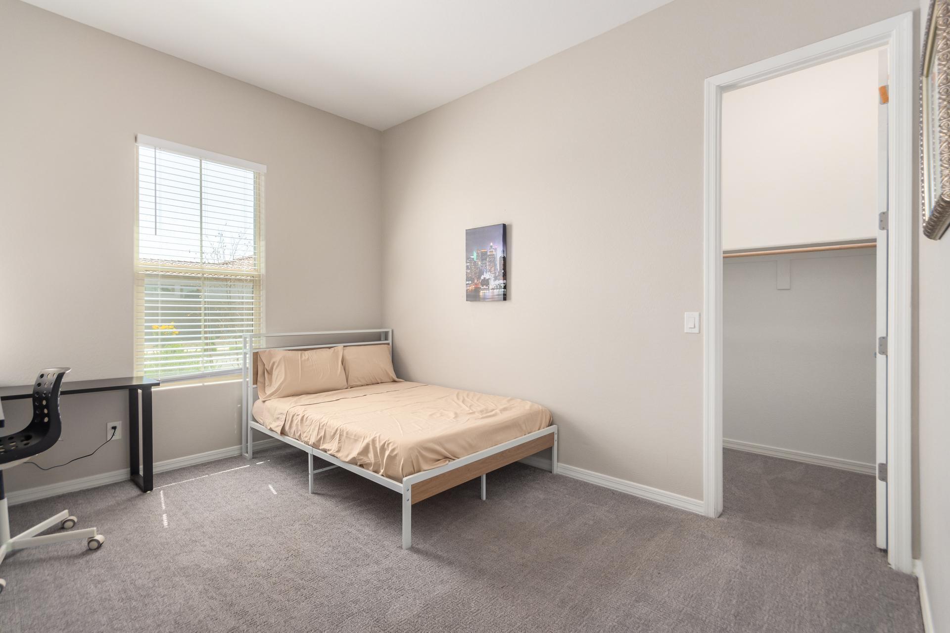 Walk in closet and corner desk