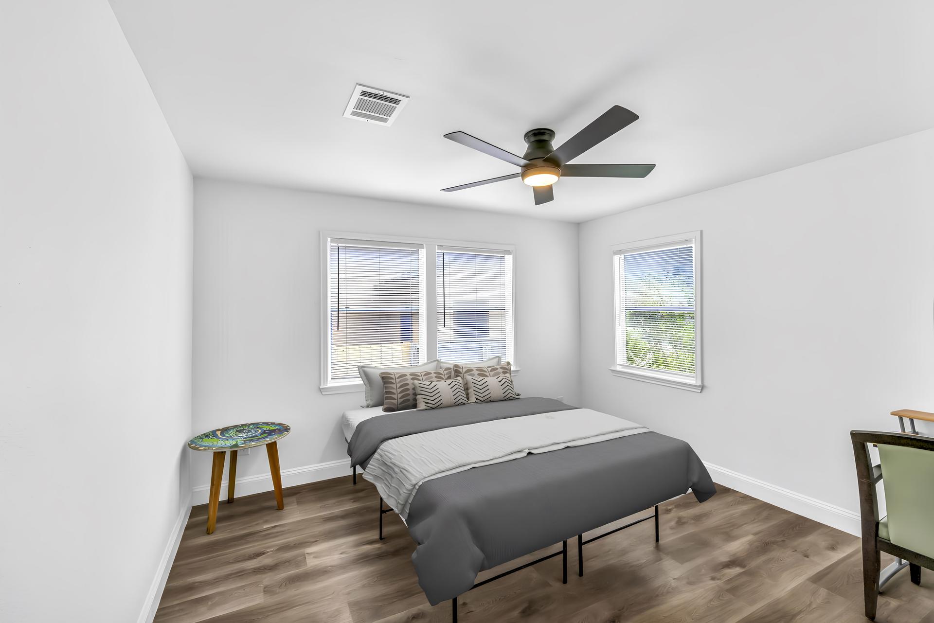 bedroom, detected:ceiling fan, bed