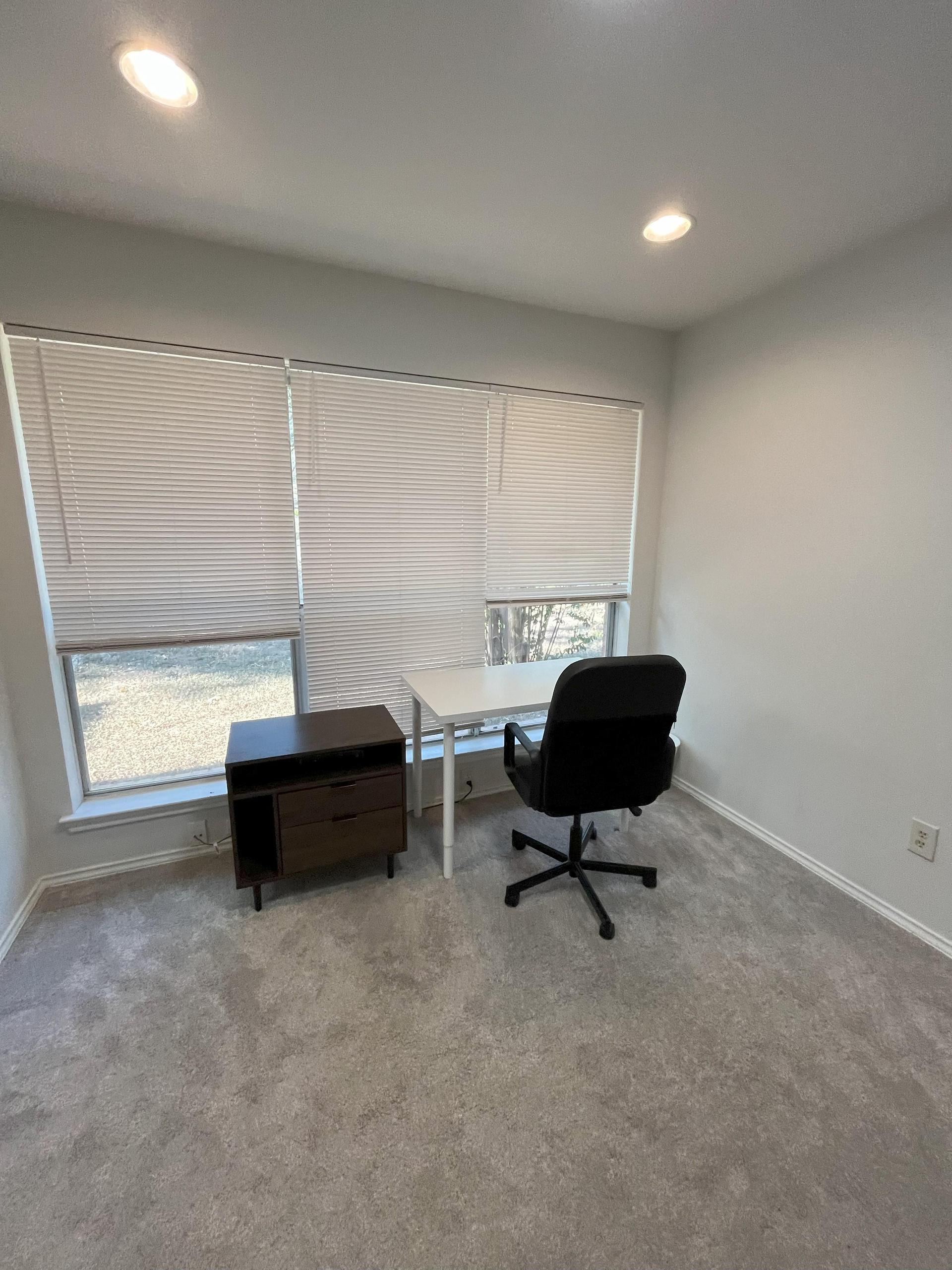 Workspace with gorgeous natural light!