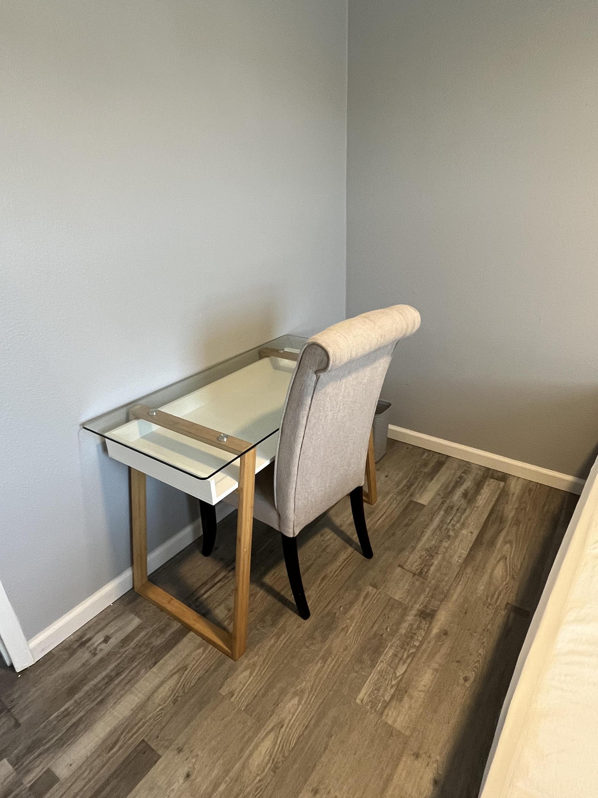 Large room great for work from home or double as vanity