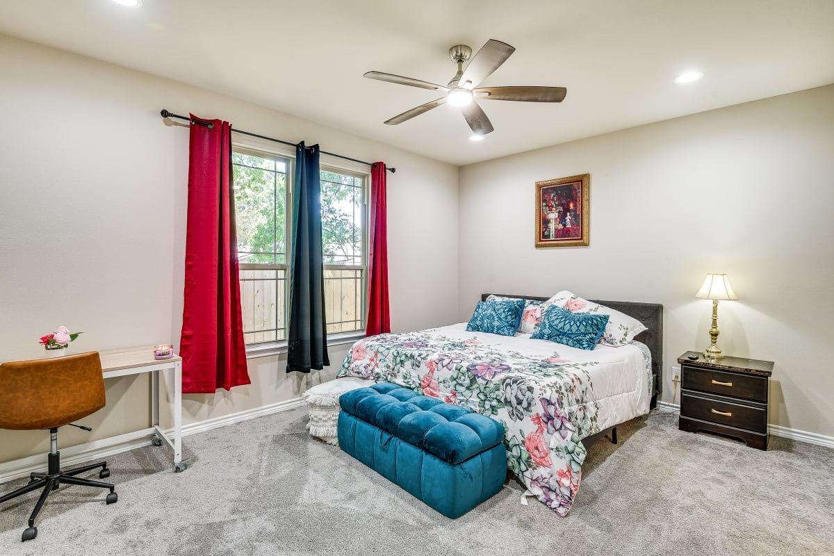 White Room: Private Master Bedroom