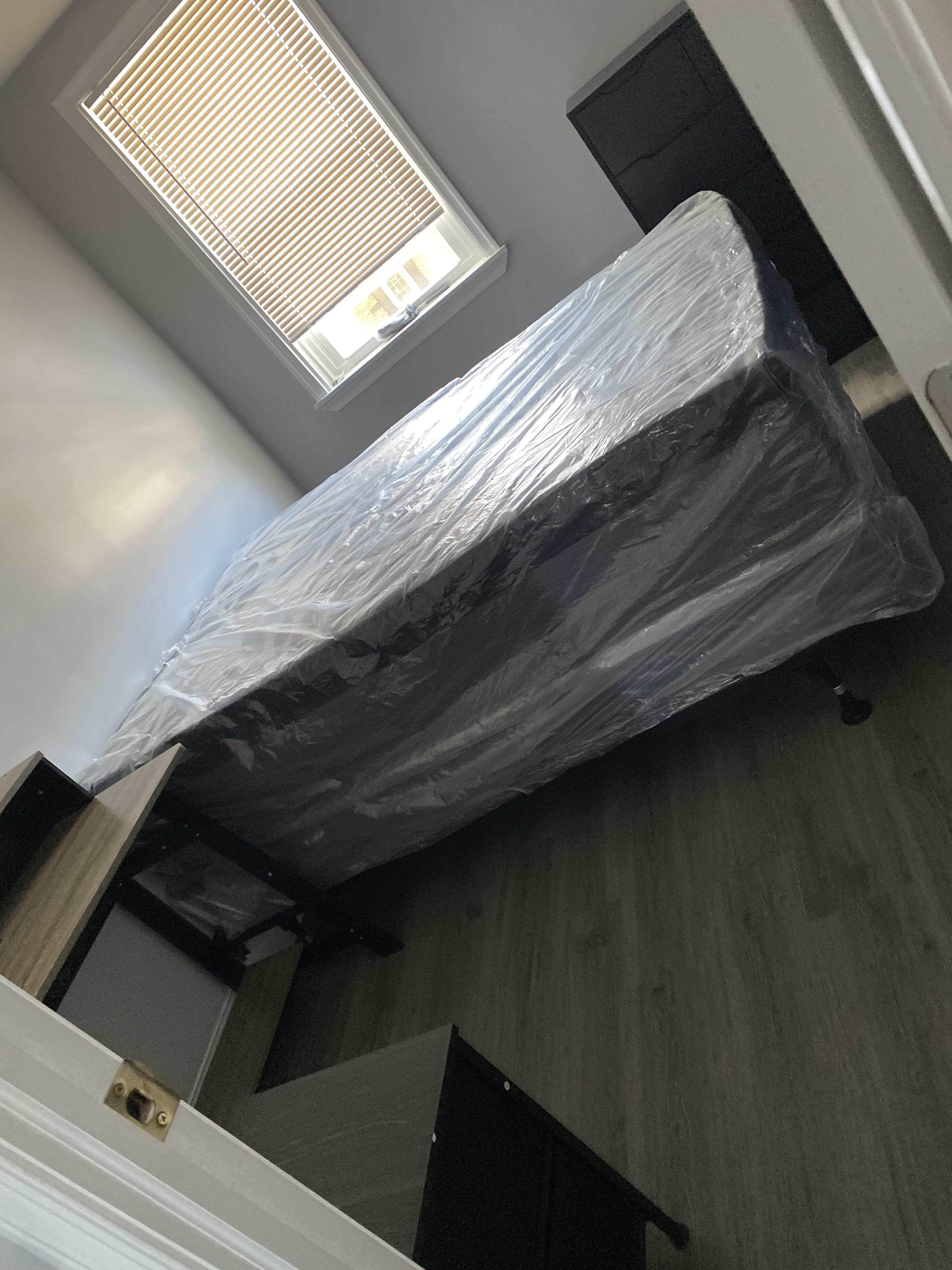 Room for Rent - Cozy & Comfortable Baltimore House with  Parking Pad