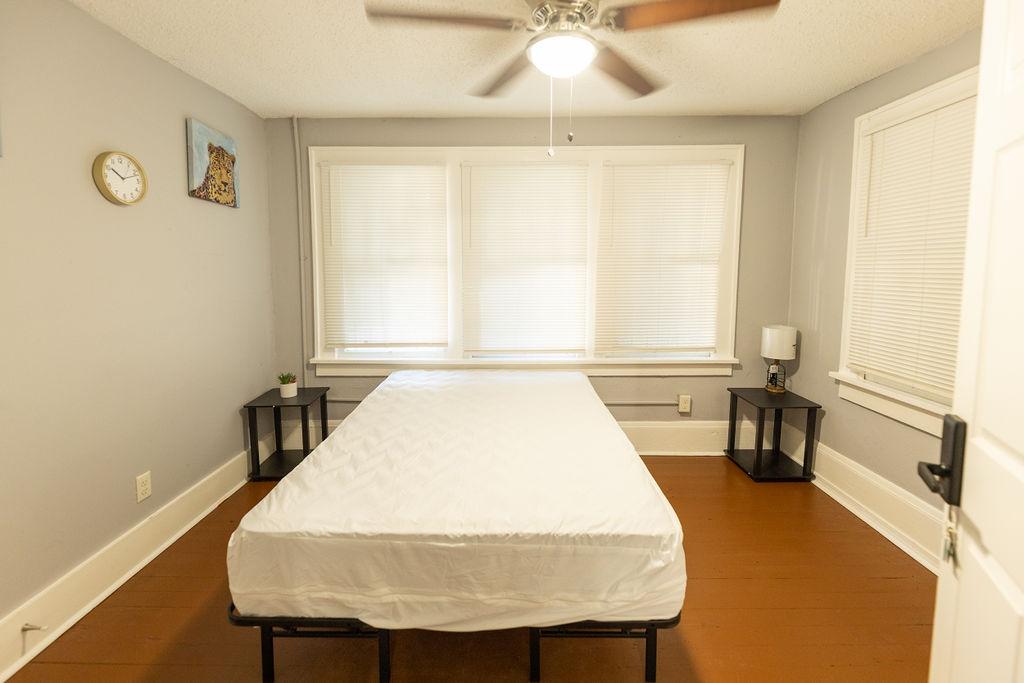 Room for Rent - Macon House with Dining Area. Cozy & Comfortable