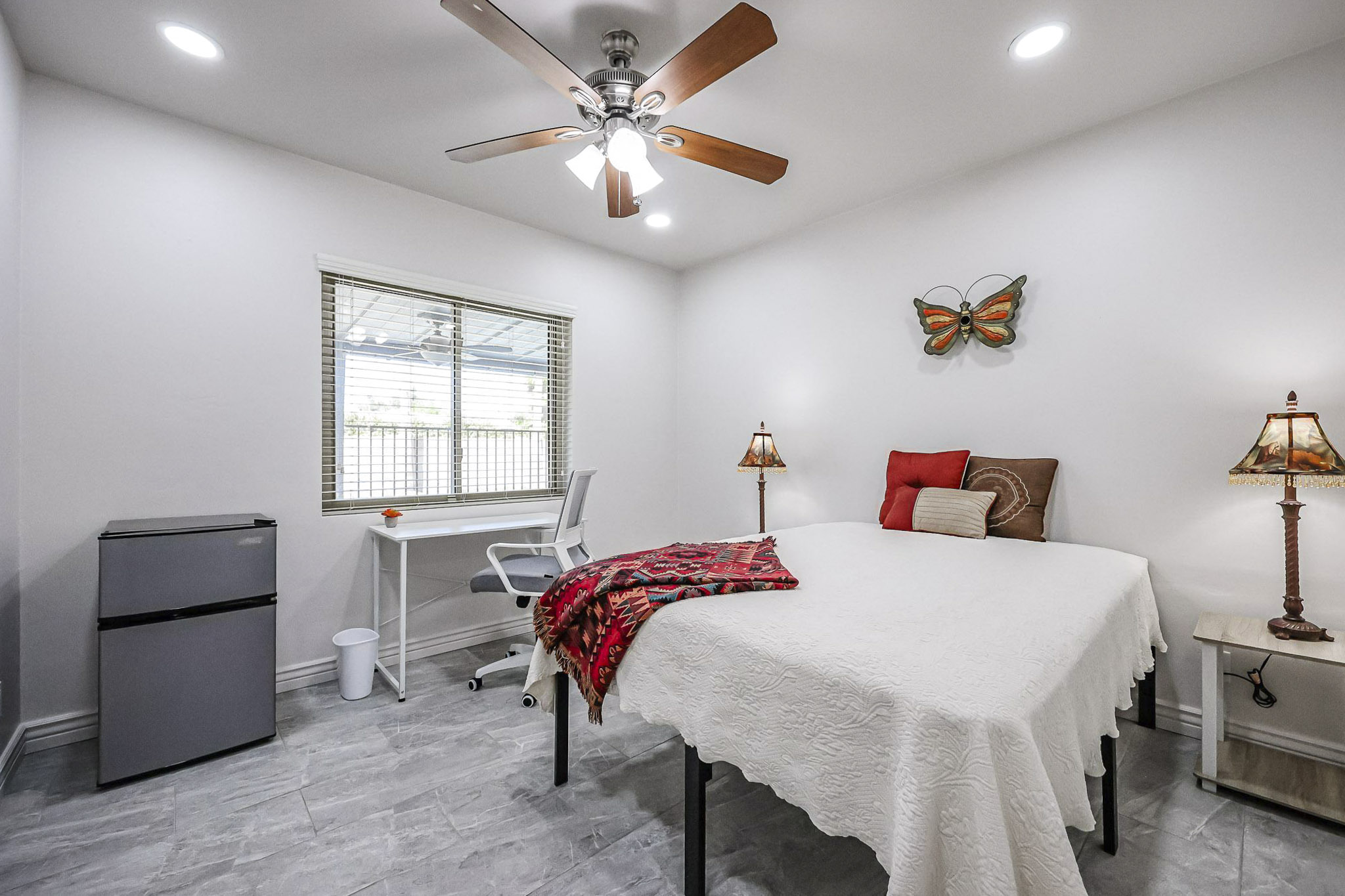 Room for Rent - Perfect Blend of Comfort, Convenience, and Community—with a Pool to Enjoy Whenever You Please!