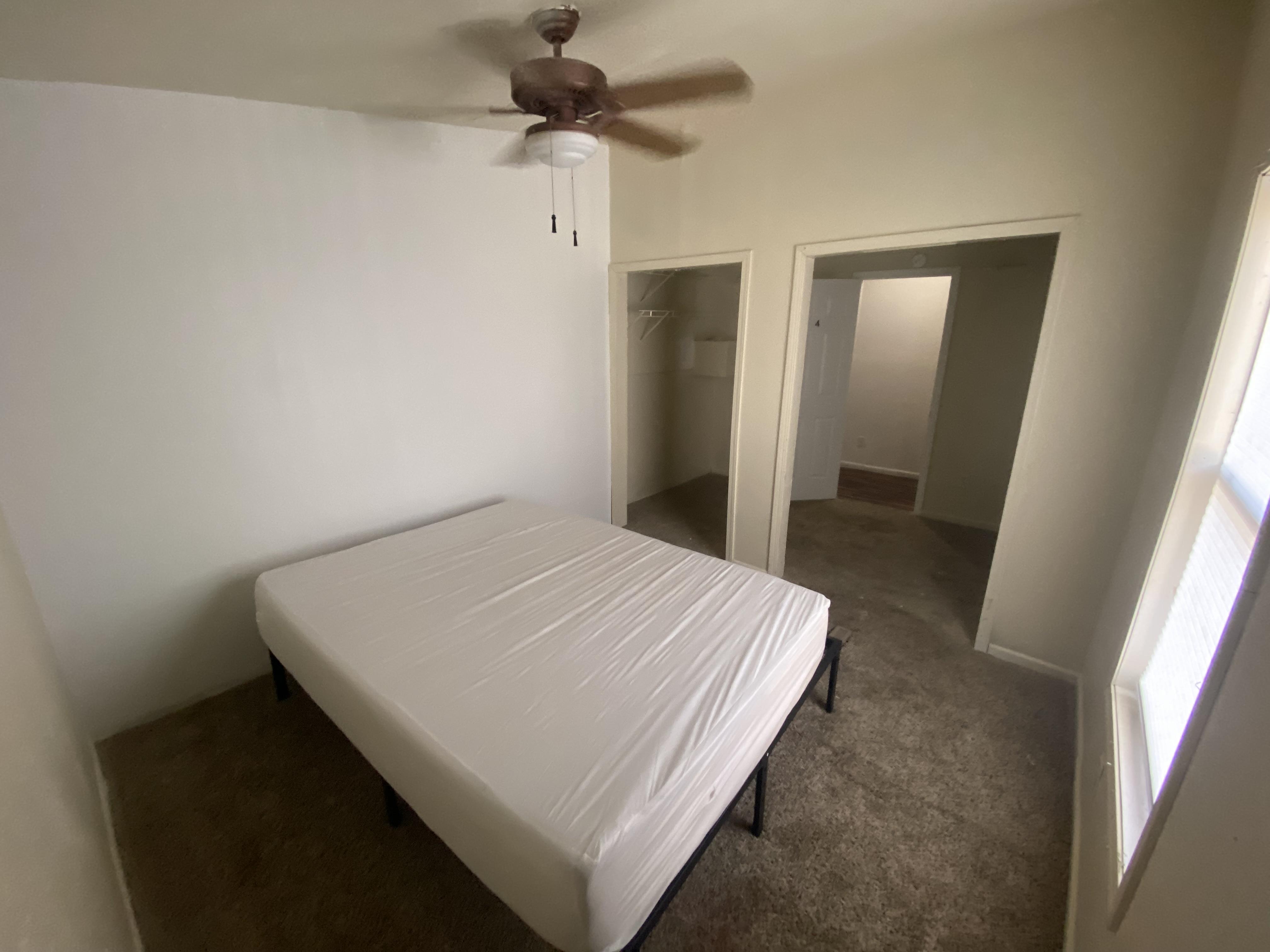 Room for Rent - Cozy CoLiving - Urban Oasis  Affordable  Rooms!